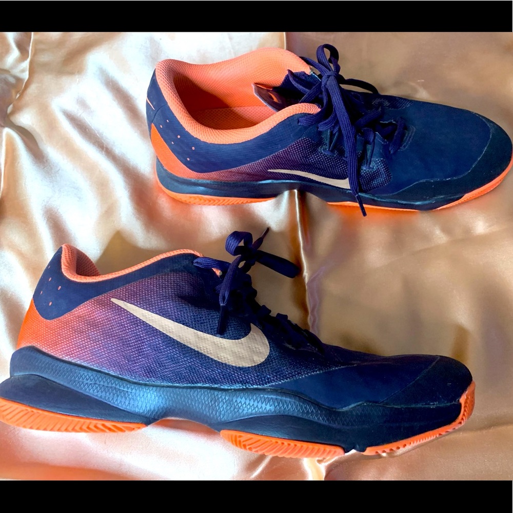 Women’s Nike Air Zoom size 9